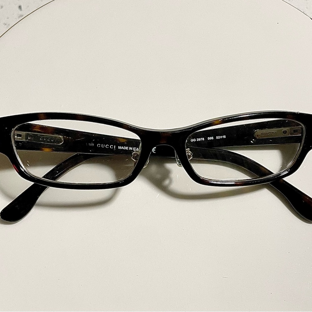 Gucci Women's Eyeglasses: tortoiseshell ~black, brown